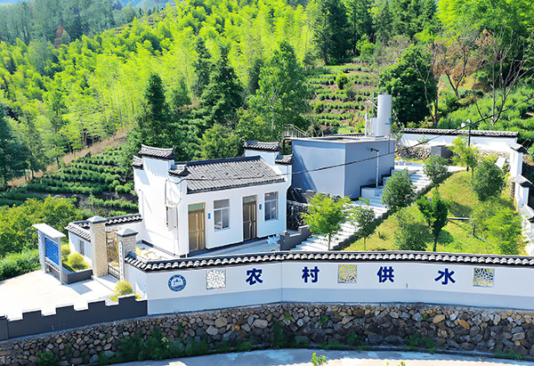 農(nóng)村一體化凈水設(shè)備