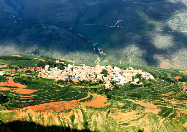 云南山區農村下雨水渾無法用?選這款凈水設備搞定水質問題