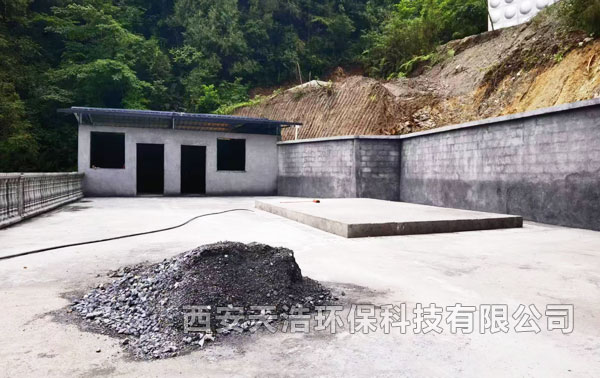 湖北咸豐縣30噸/小時農(nóng)村生活飲水不銹鋼一體化凈水設(shè)備安裝調(diào)試項目